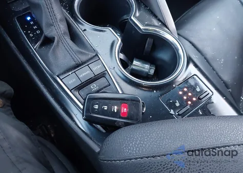 2020 Toyota Camry Xse z USA, uszkodzony, nr VIN 4T1K61AK7LU338260